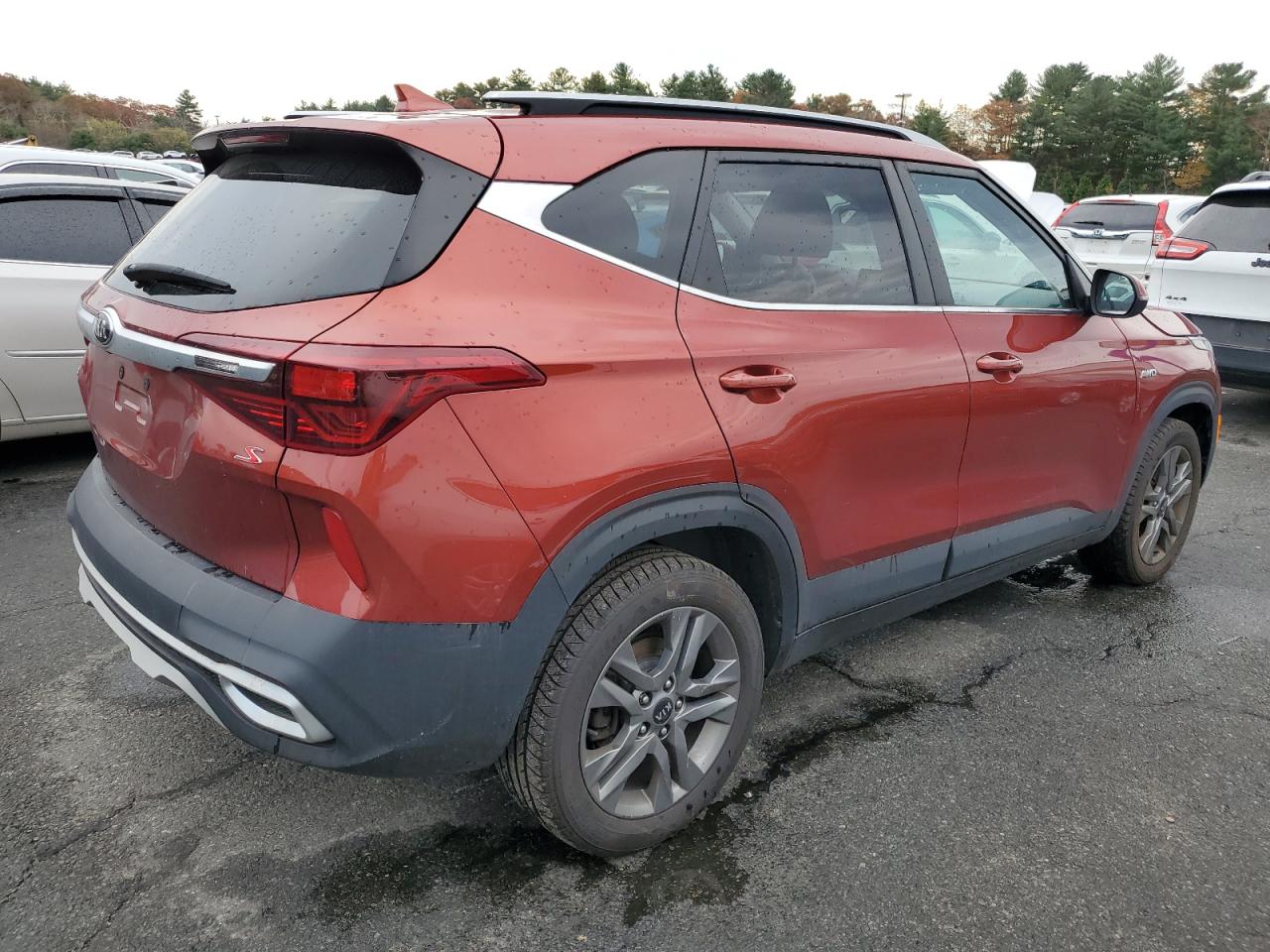 2021 Kia Seltos - Image 3
