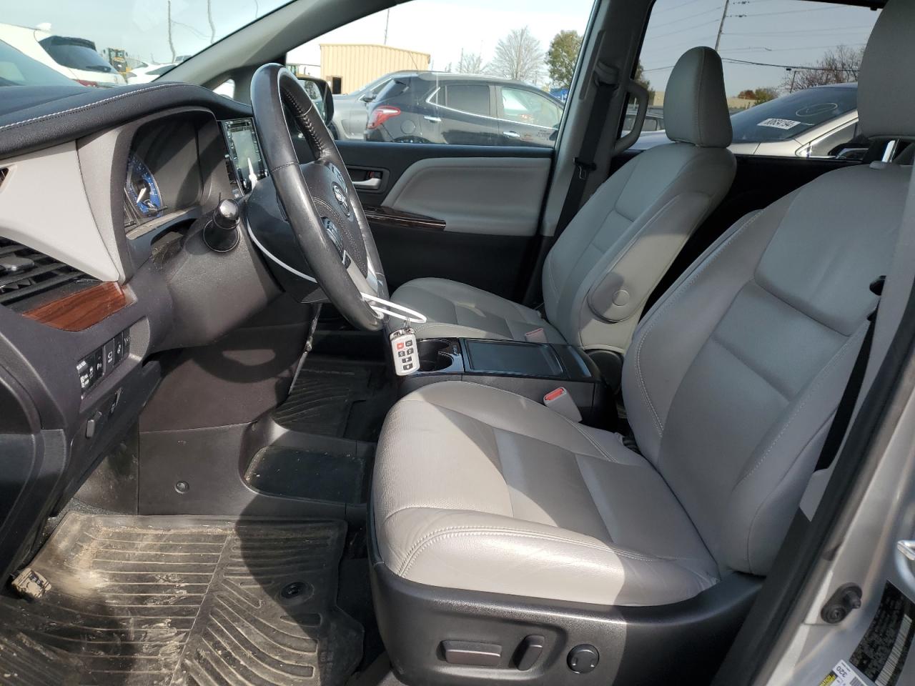 2019 Toyota Sienna Xle VIN: 5TDDZ3DC1KS223662 Lot: 80185724