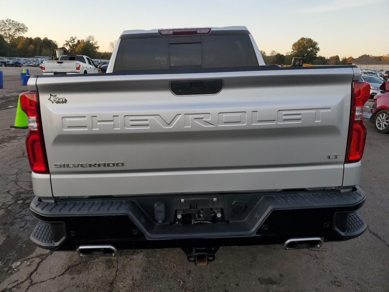 2021 Chevrolet Silverado - Image 6