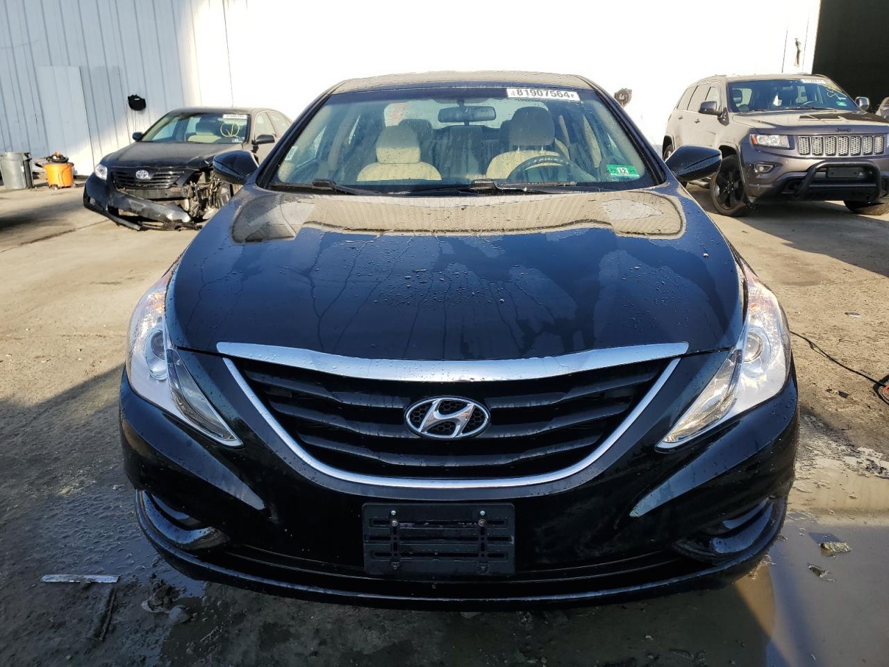2011 Hyundai Sonata - Image 5