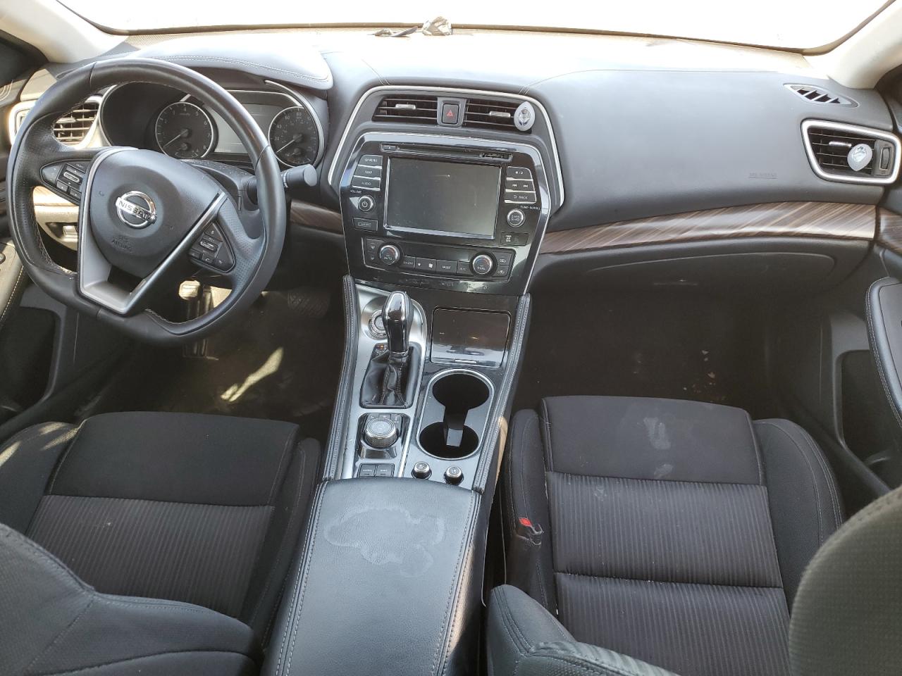2017 Nissan Maxima - Image 8