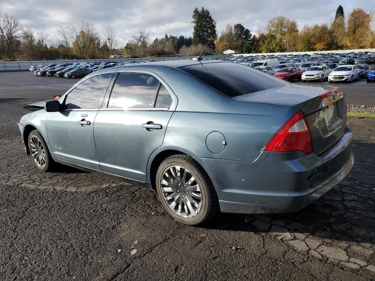 2012 Ford Fusion - Image 2