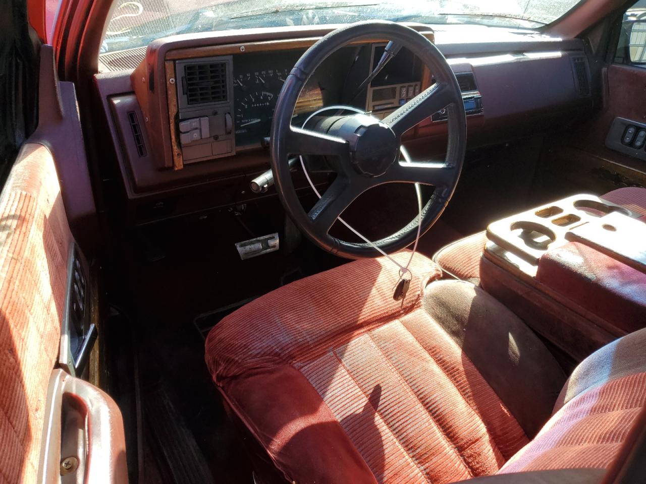 1992 Chevrolet GMT-400 - Image 8