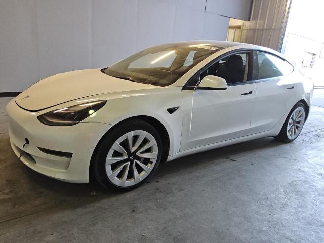  TESLA MODEL 3 2022 Белы