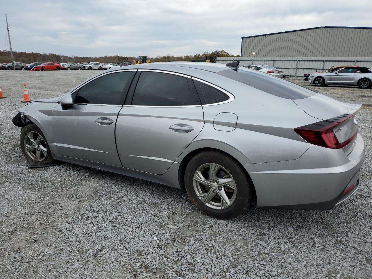 2022 Hyundai Sonata - Image 2