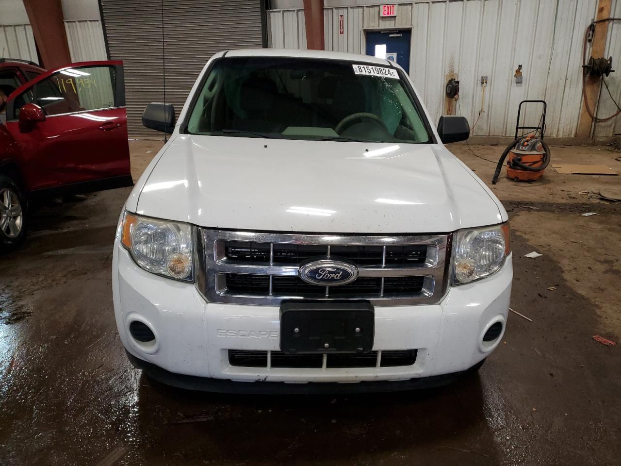 2010 Ford Escape - Image 5