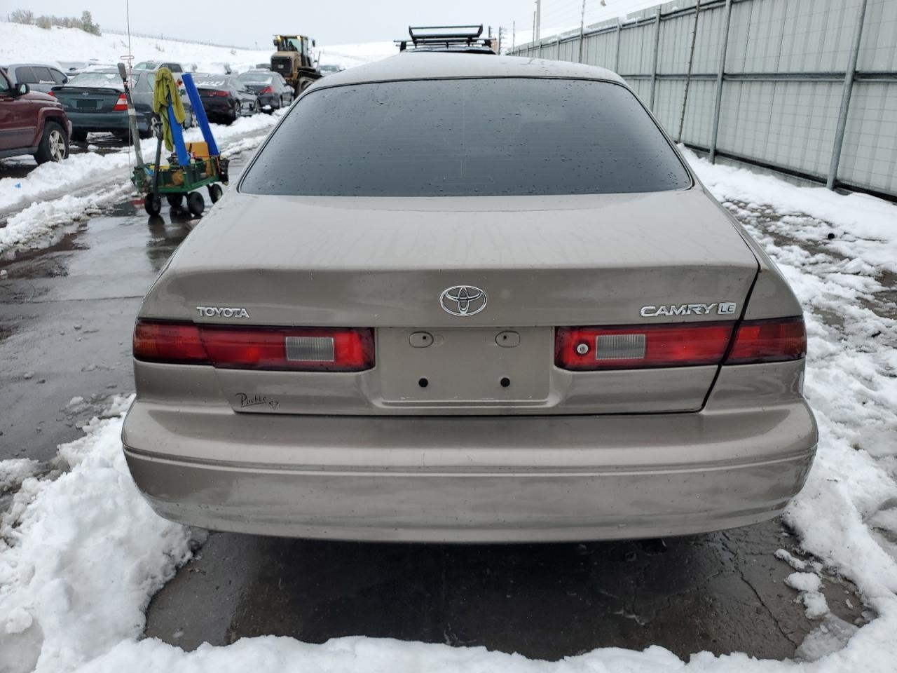 1999 Toyota Camry Ce VIN: 4T1BG22K2XU442355 Lot: 79315734