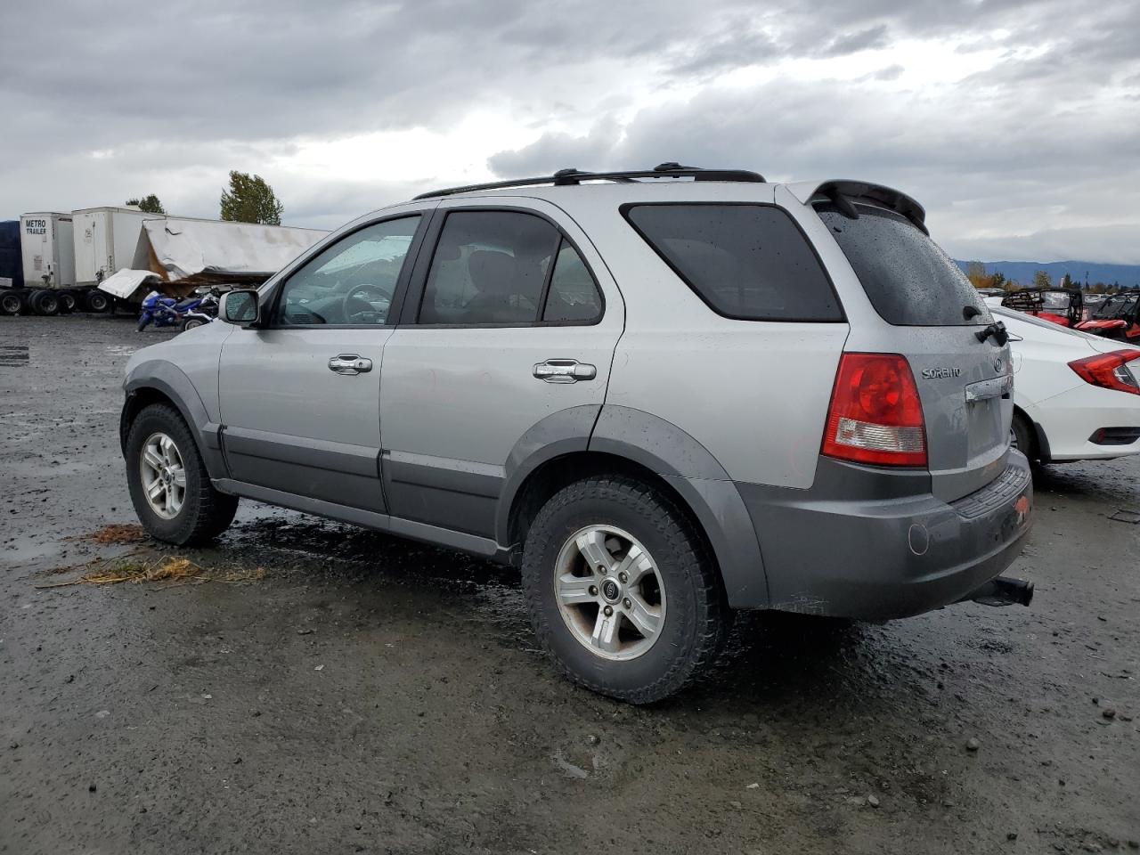 2003 Kia Sorento - Image 2