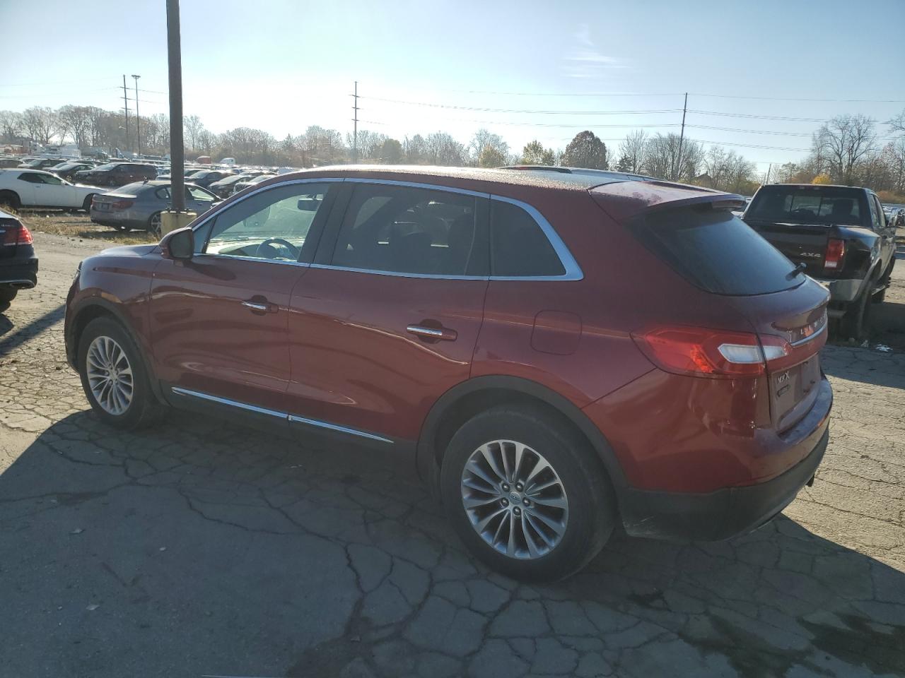 2016 Lincoln MKX - Image 2