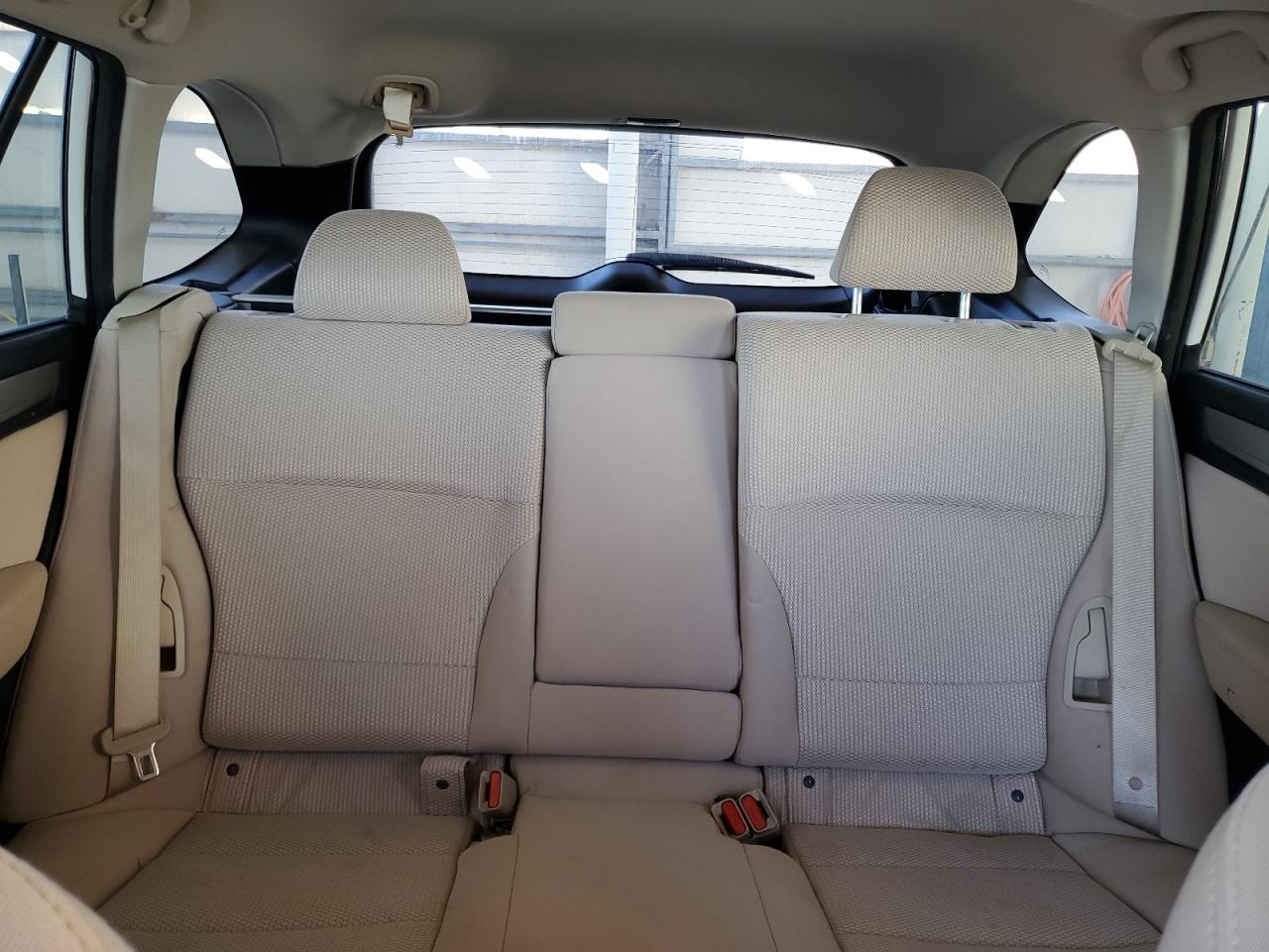 2019 Subaru Outback - Image 10