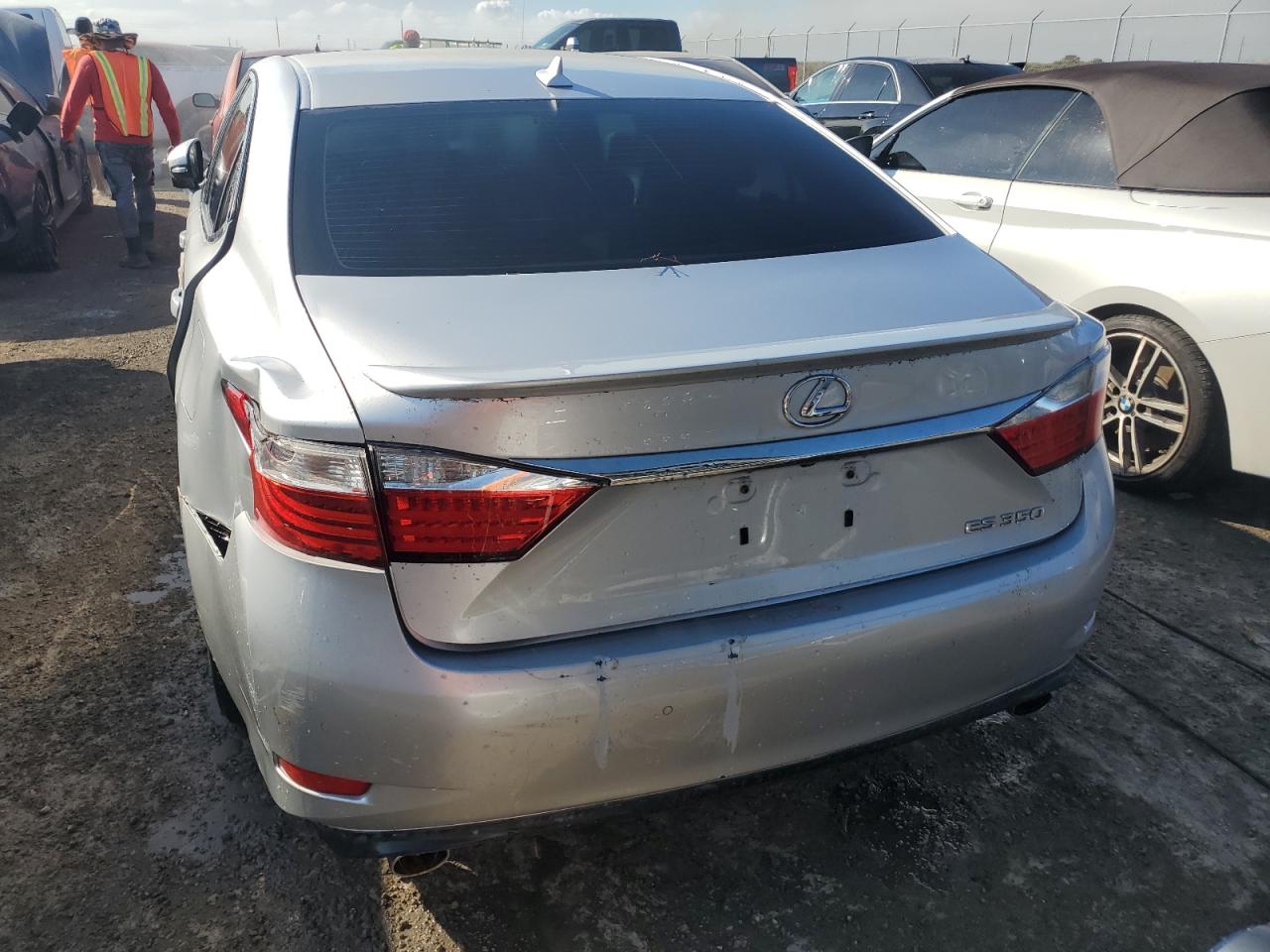 2014 Lexus Es 350 VIN: JTHBK1GG9E2085569 Lot: 74225744