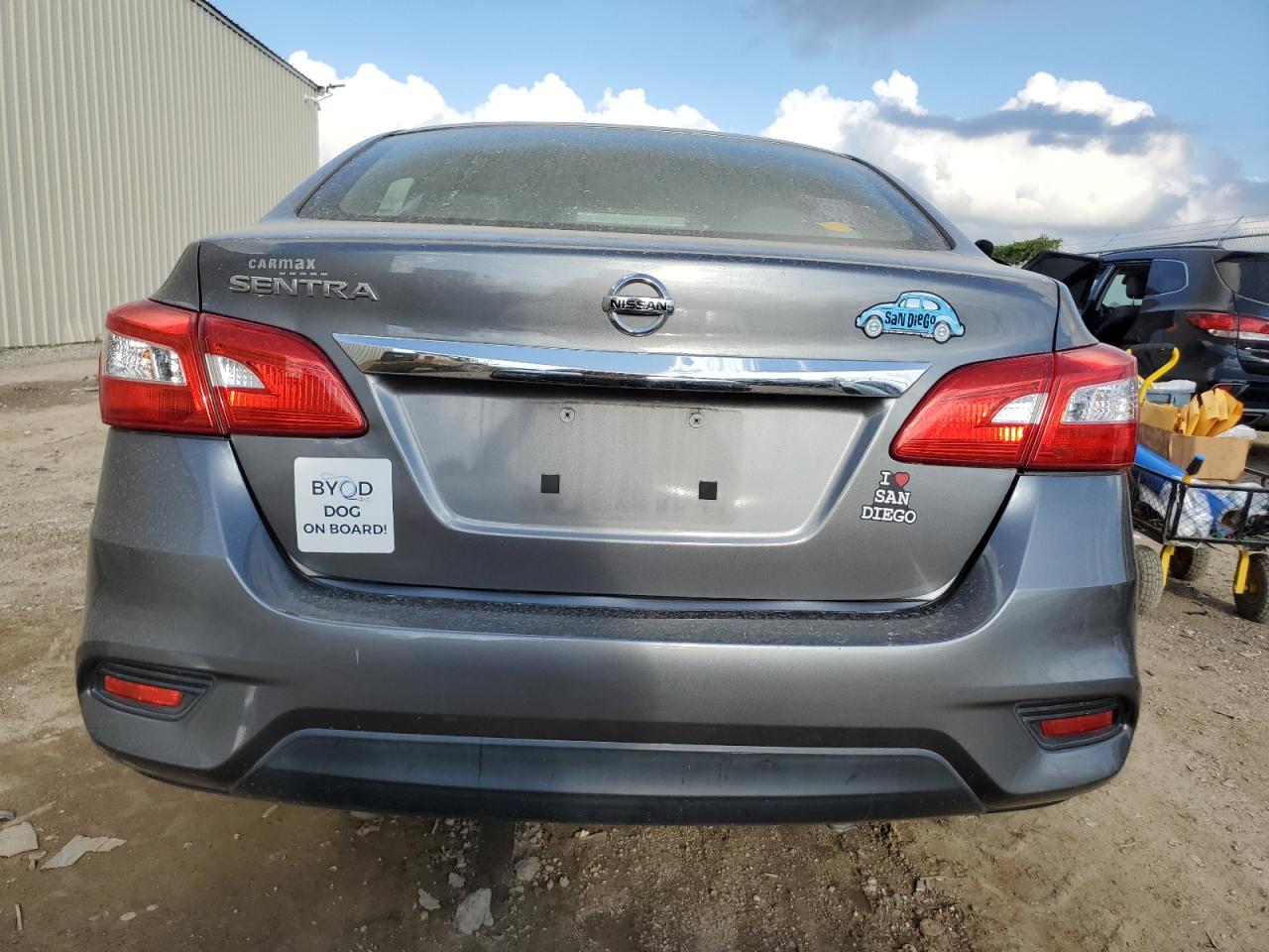 2016 Nissan Sentra - Image 6