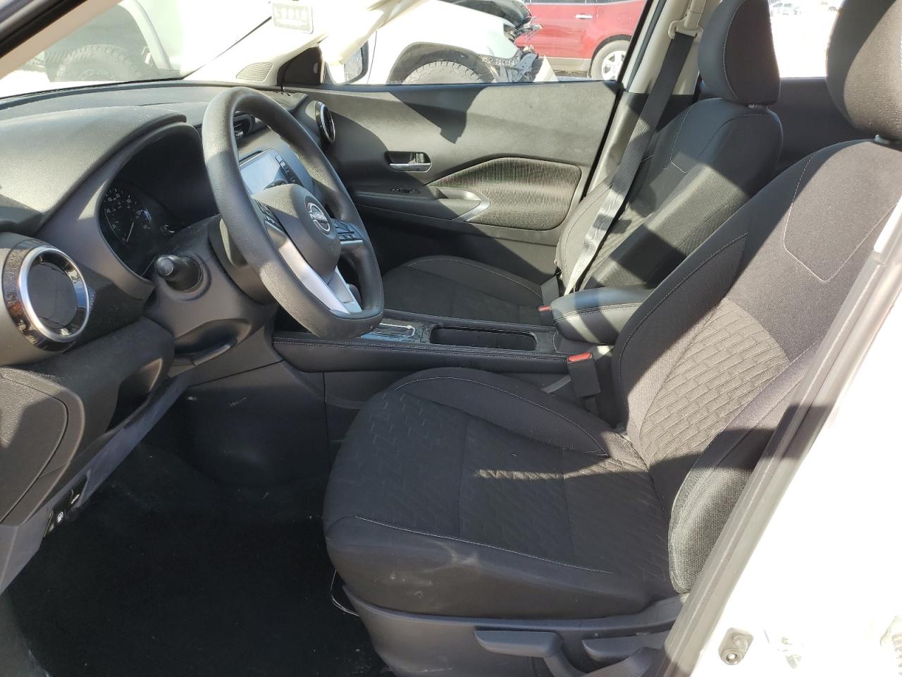 2022 Nissan Kicks - Image 7