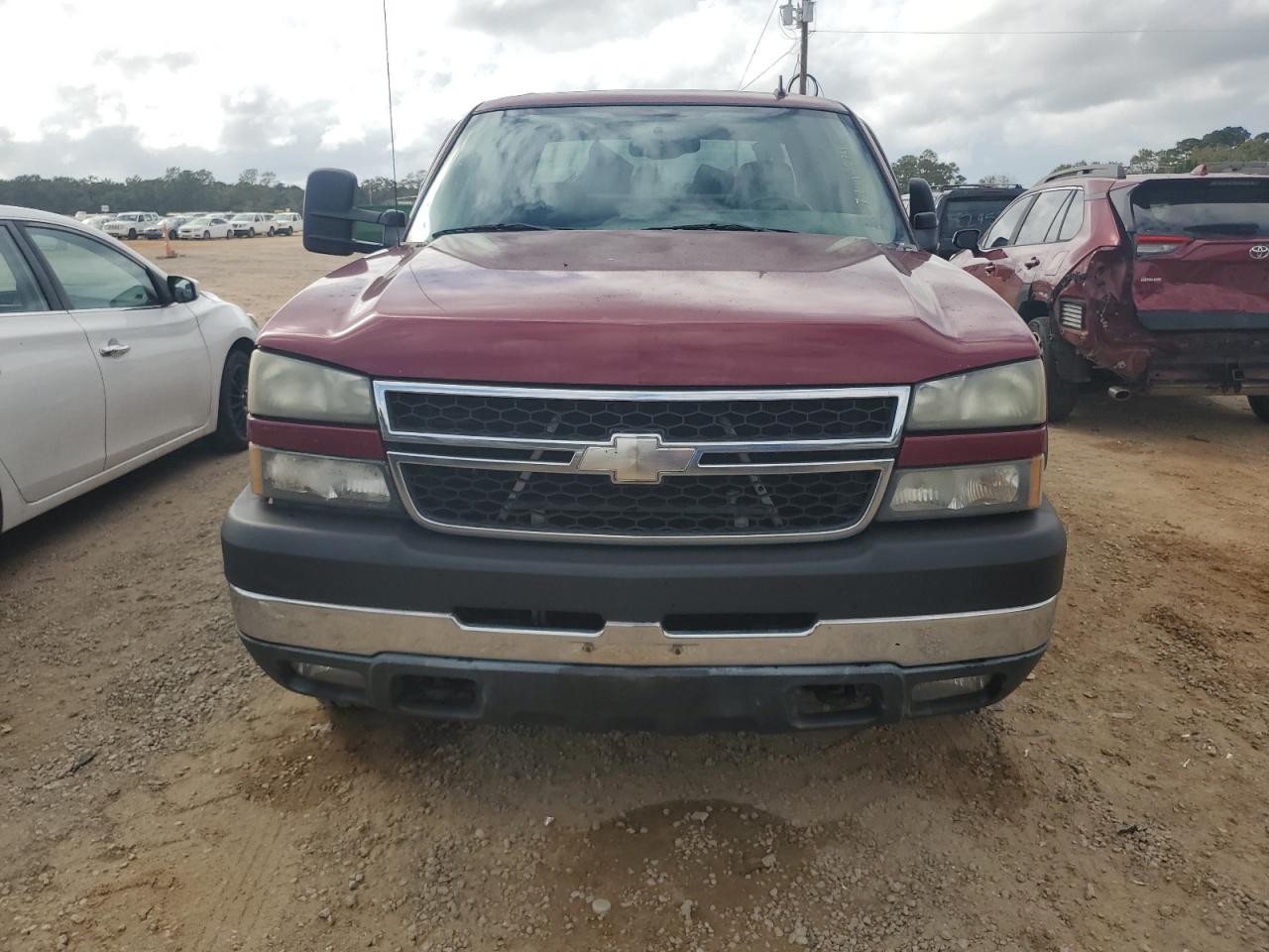 2006 Chevrolet Silverado - Image 5