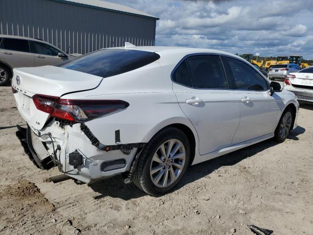  TOYOTA CAMRY 2021 White