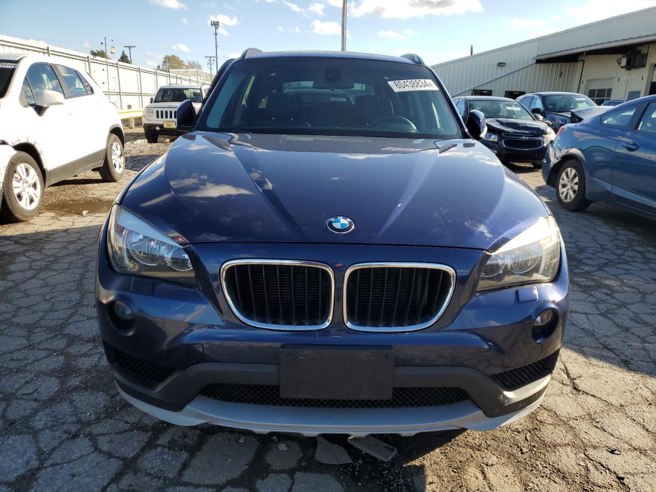 VIN WBAVL1C5XFVY38555 2015 BMW X1 no.5