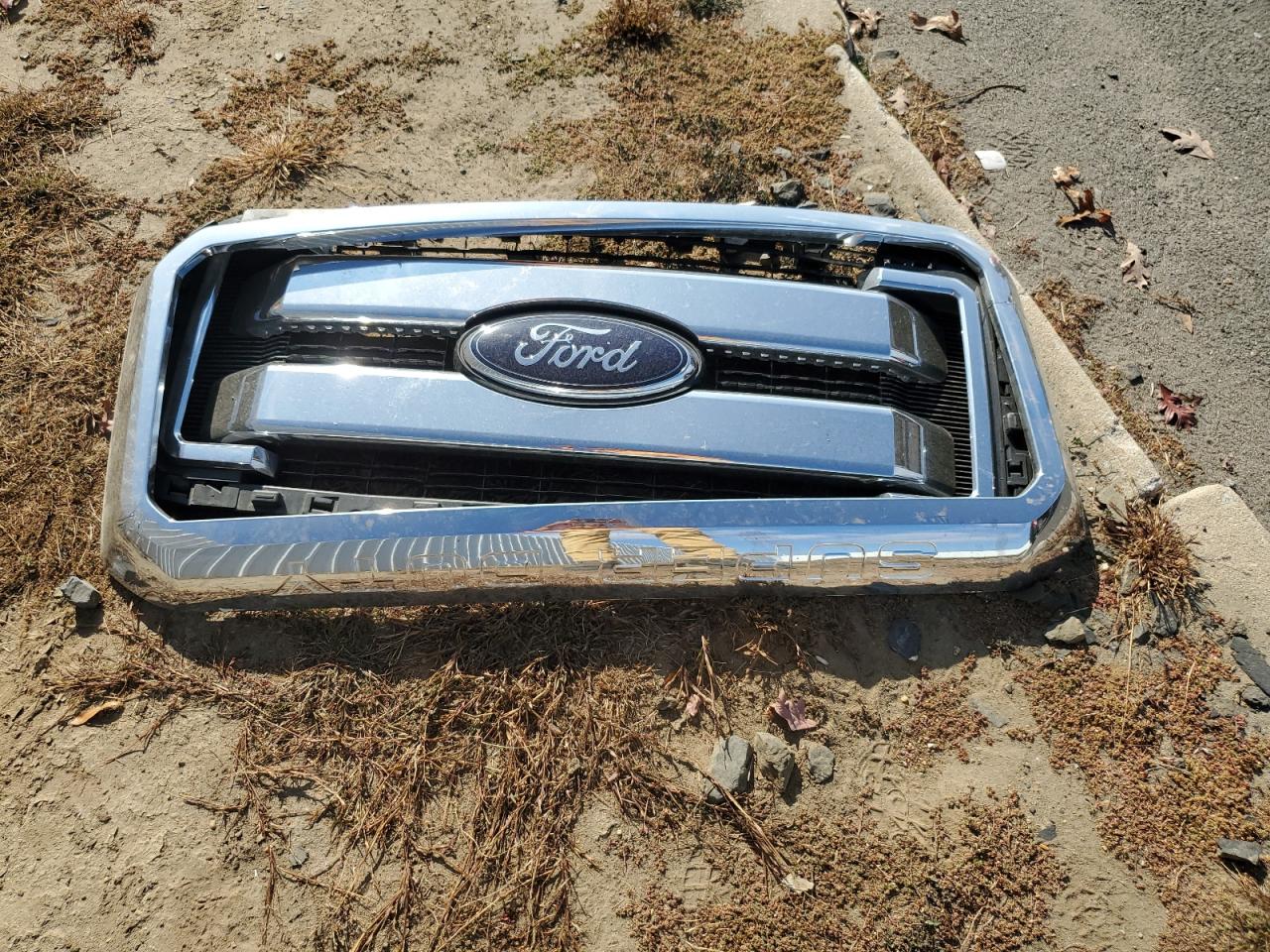 2012 Ford F250 - Image 15