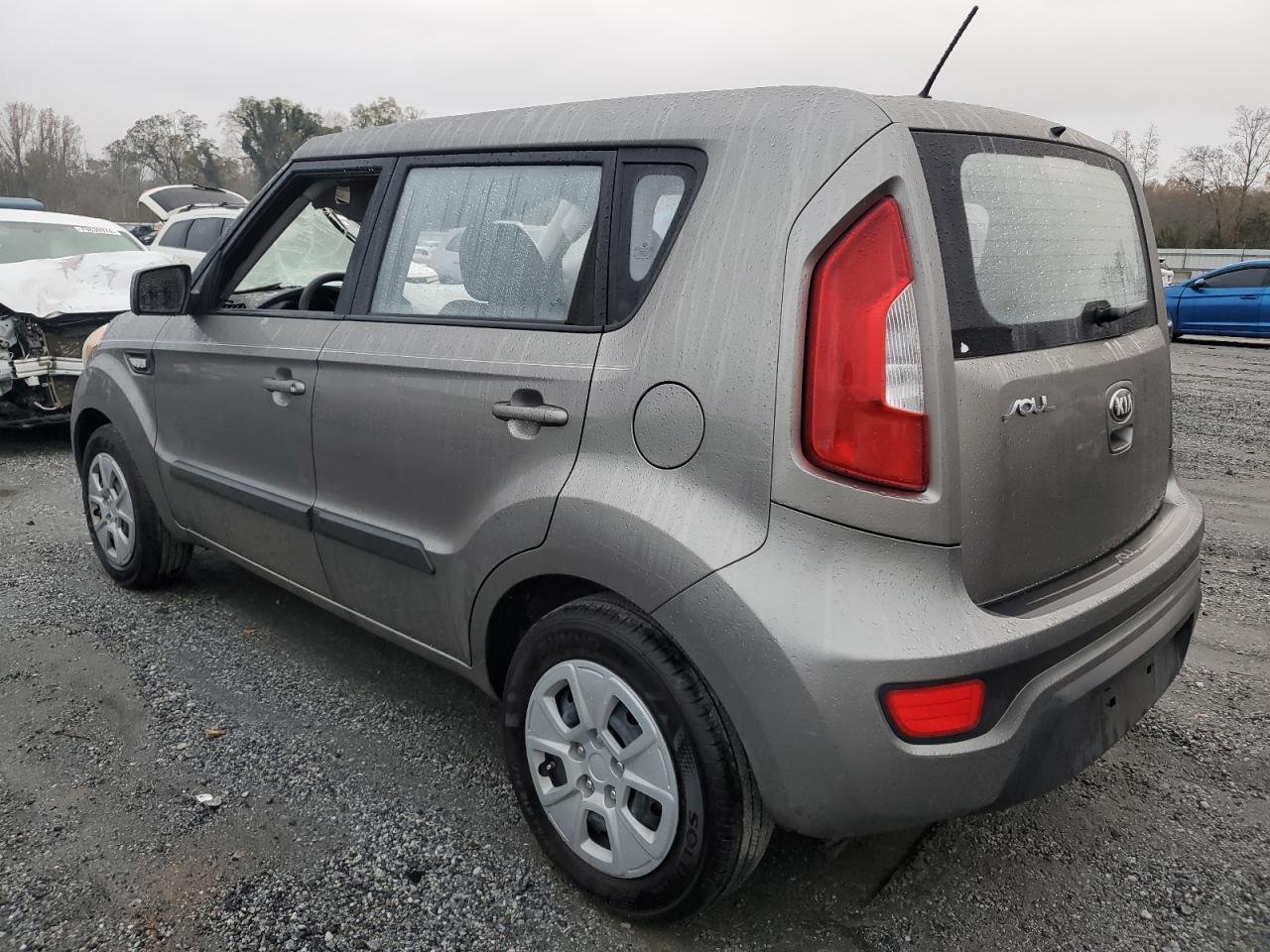 2013 Kia Soul - Image 2