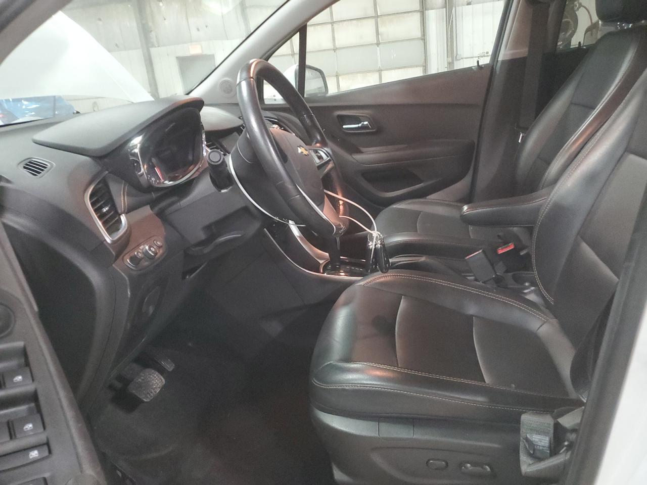 2020 Chevrolet Trax - Image 7