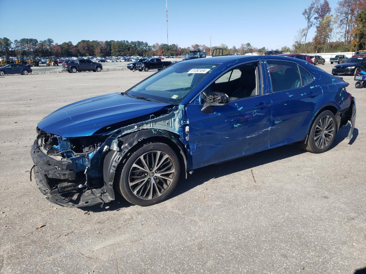 2020 Toyota Camry Se იყიდება Dunn-ში, NC - All Over