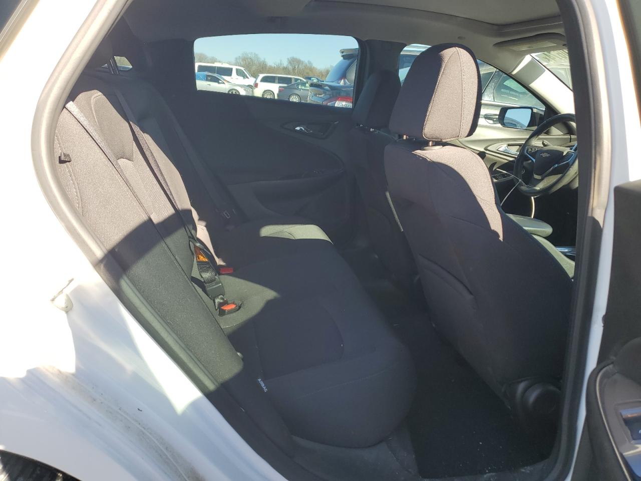 2018 Chevrolet Malibu - Image 10