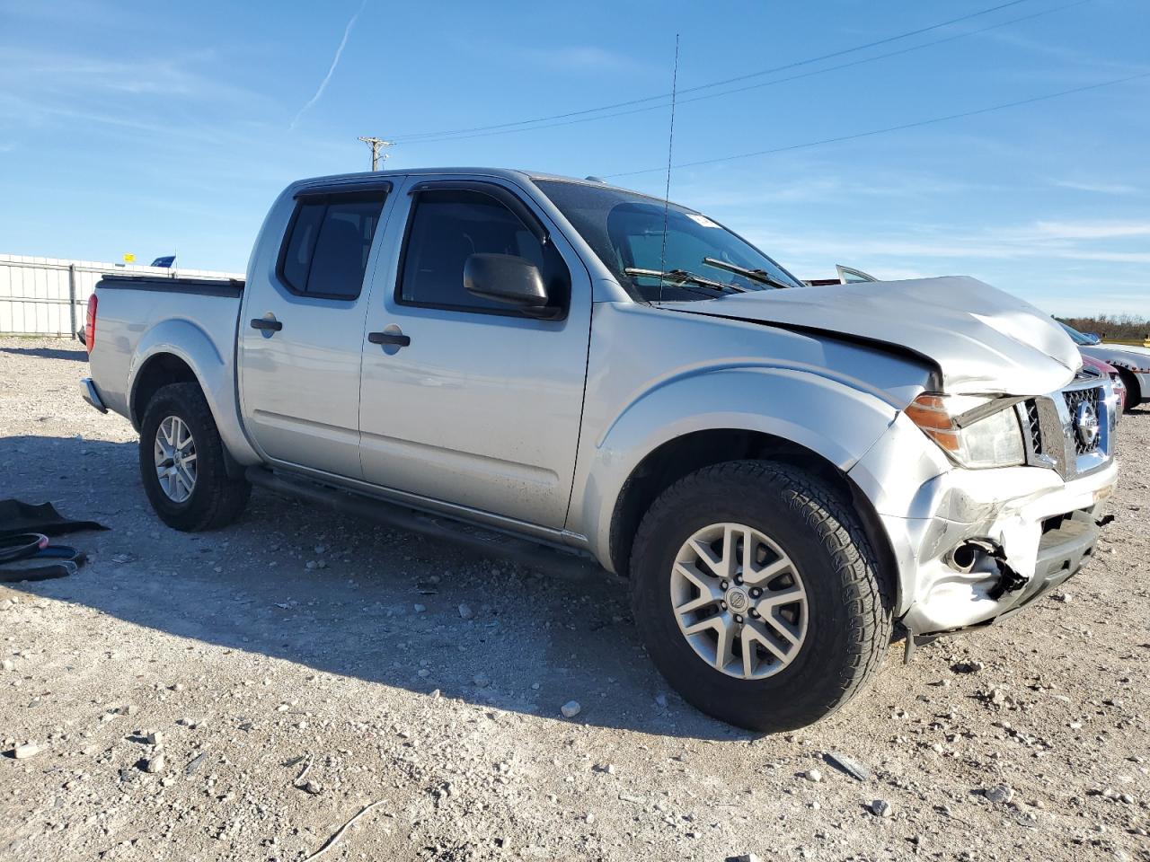 2015 Nissan Navara (Frontier) - Image 4