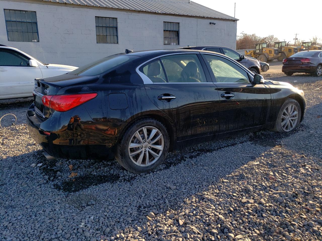 2017 Infiniti Q50 - Image 3