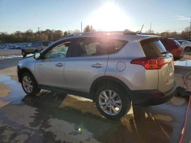  TOYOTA RAV4 2015 Srebrny