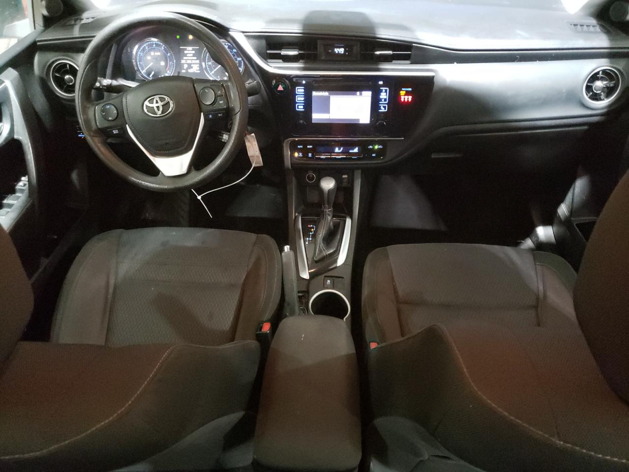 VIN 5YFBURHE1JP838241 2018 TOYOTA COROLLA no.8