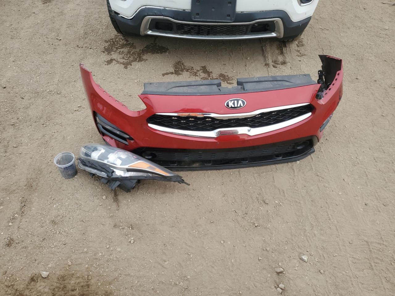 2019 Kia Forte - Image 12