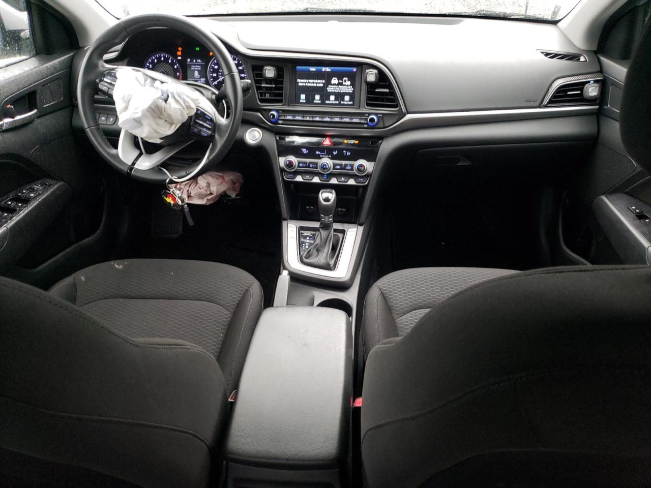 2020 Hyundai Elantra - Image 8