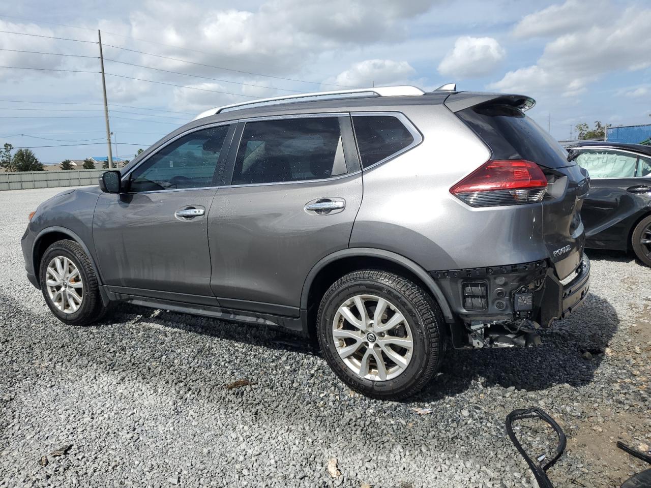 2020 Nissan Rogue S VIN: JN8AT2MT9LW015811 Lot: 80718924