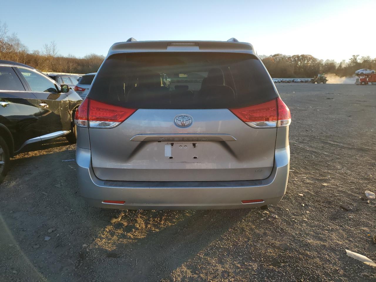 2014 Toyota Sienna Le VIN: 5TDKK3DC1ES419164 Lot: 79540484