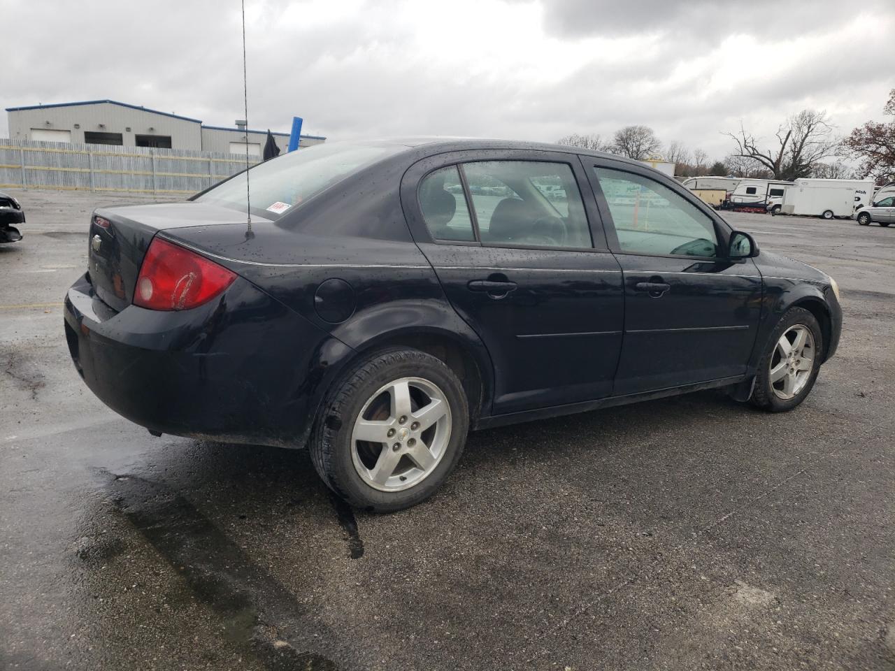 2010 Chevrolet Cobalt - Image 3