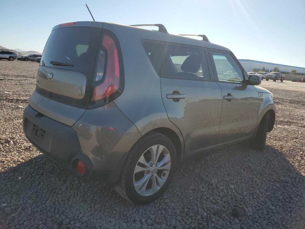 VIN KNDJP3A53F7140913 2015 KIA SOUL no.3