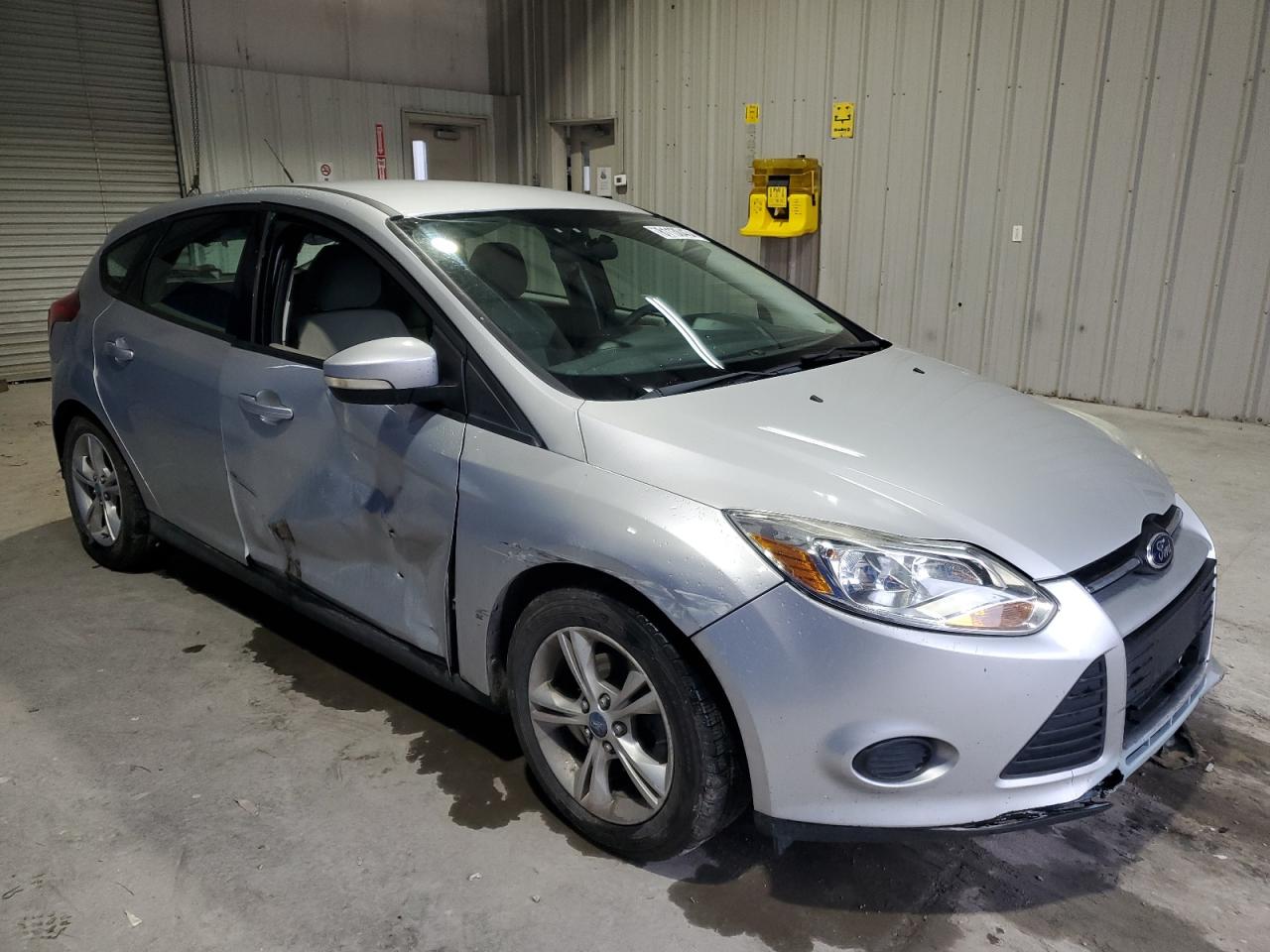 VIN 1FADP3K24DL230485 2013 FORD FOCUS no.4