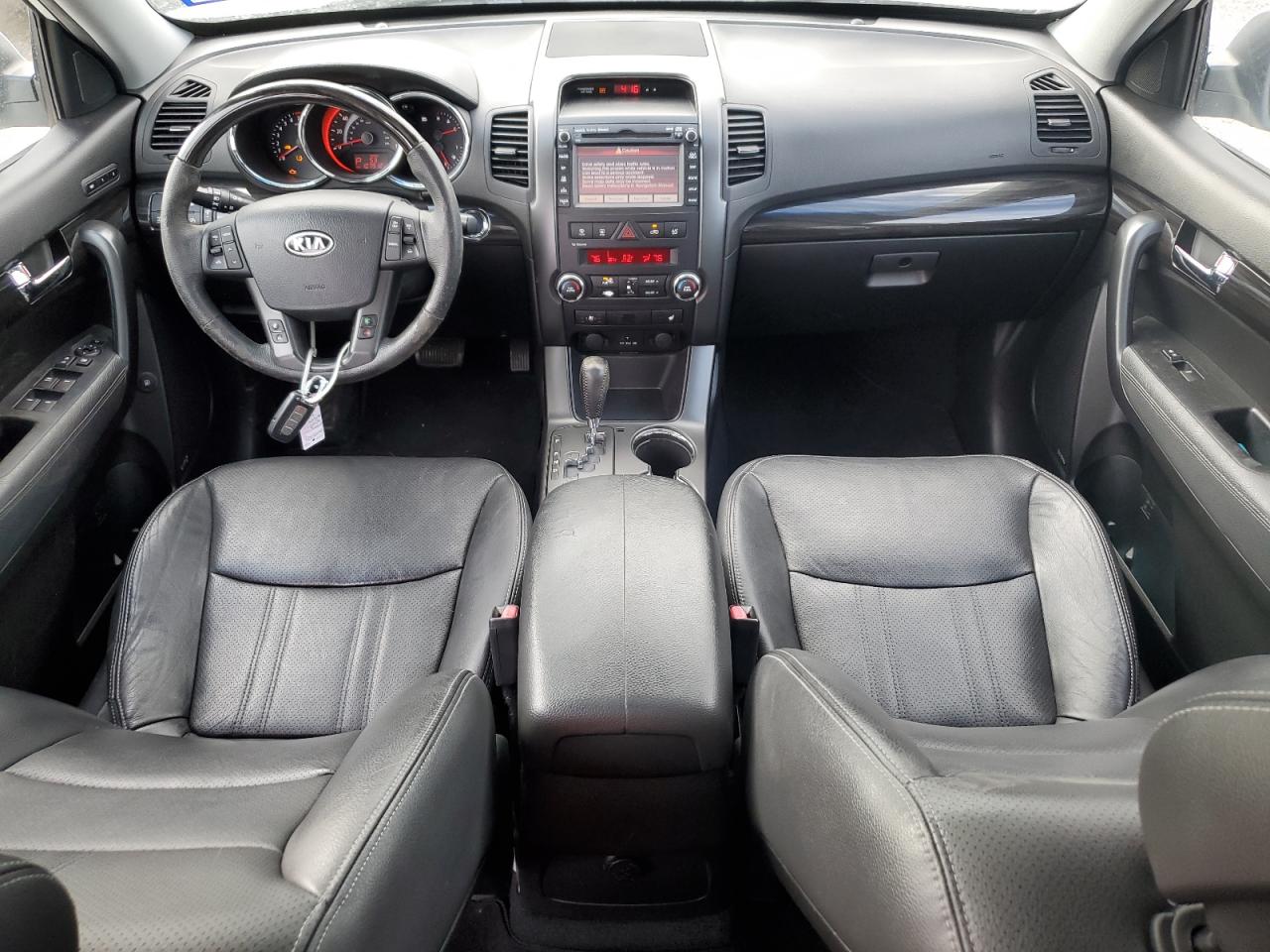2013 Kia Sorento - Image 8