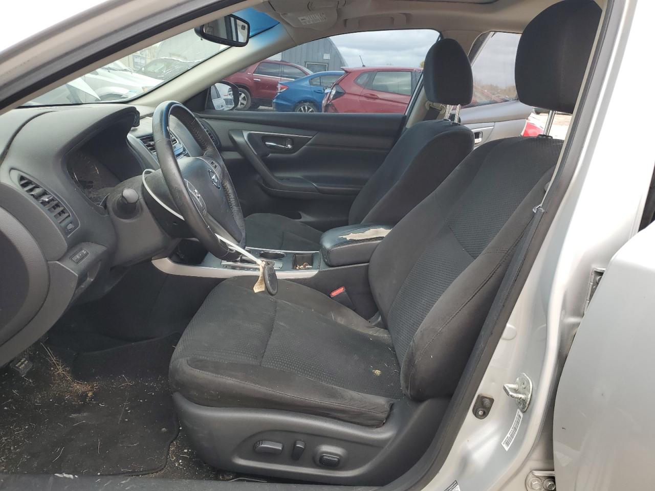 2015 Nissan Altima - Image 7
