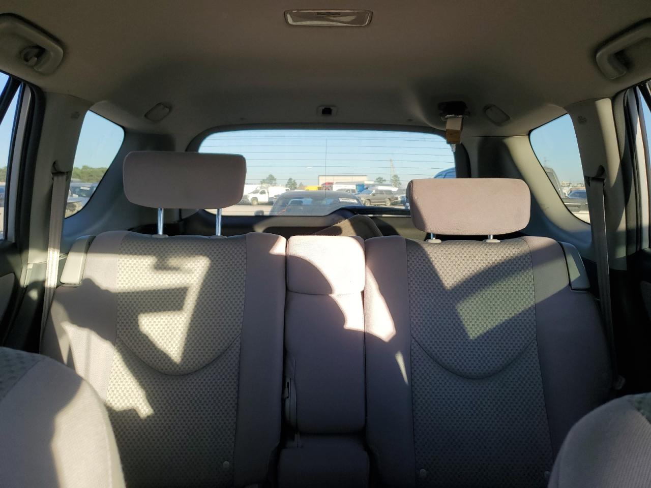 2007 Toyota RAV 4 - Image 10