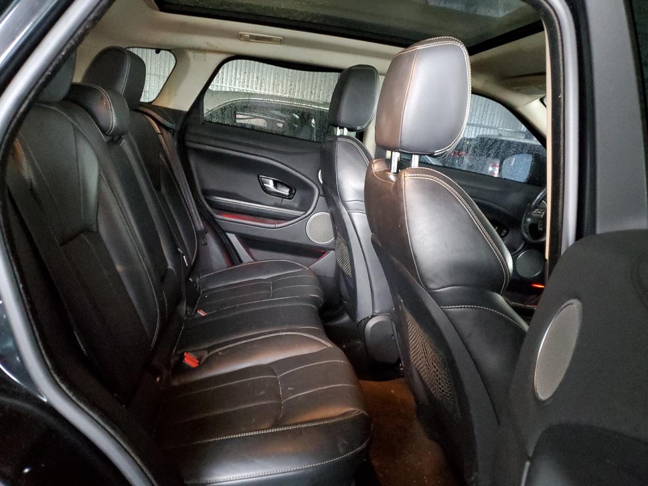 2016 Land Rover Range Rover - Image 11