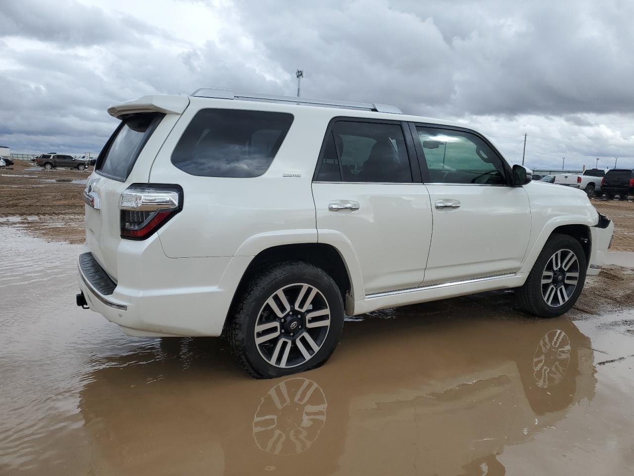 2015 Toyota 4Runner - Image 3