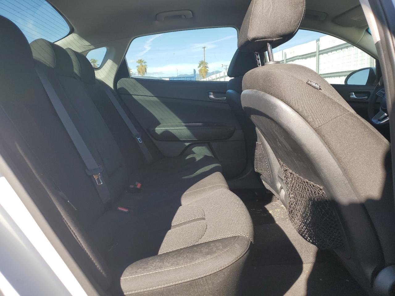 2019 Kia Optima - Image 10