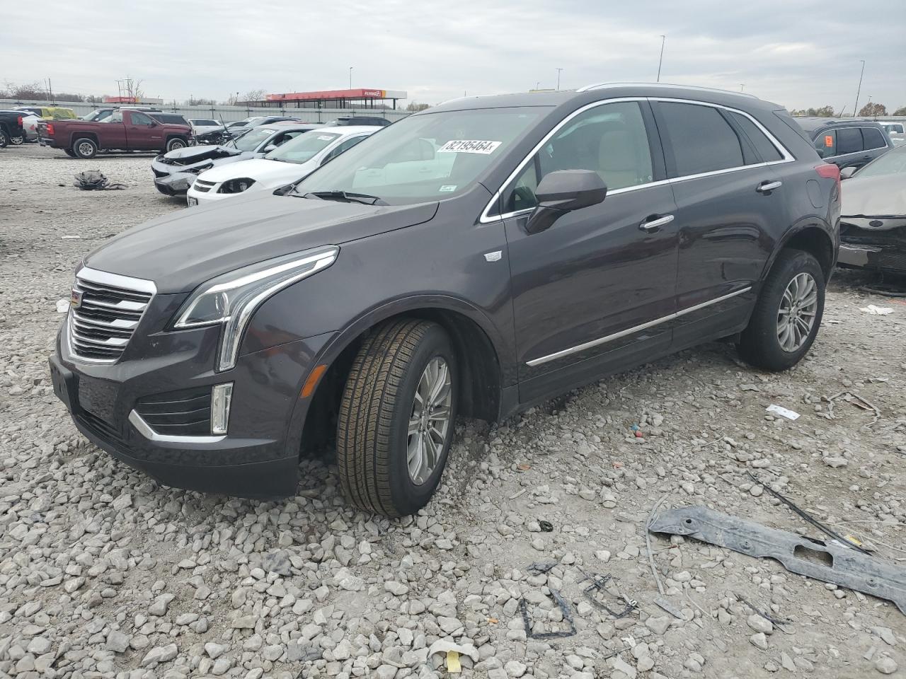 VIN 1GYKNCRS5KZ139601 2019 CADILLAC XT5 no.1