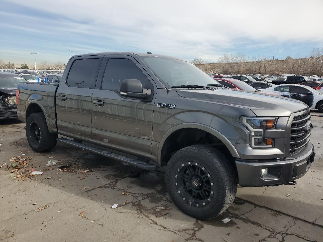 2016 Ford F-150 - Image 4