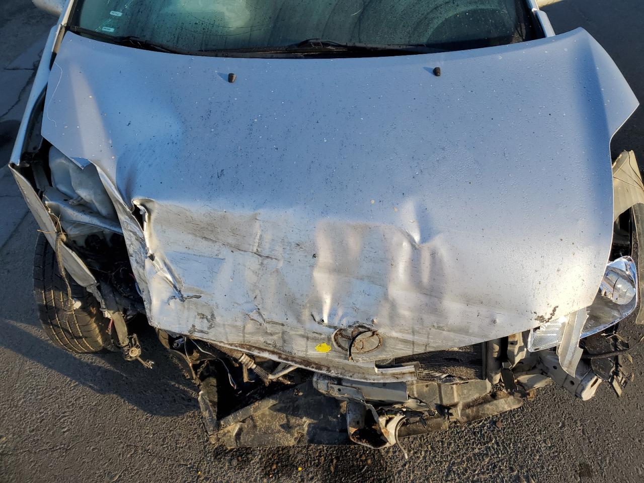 2004 Toyota Prius - Image 11