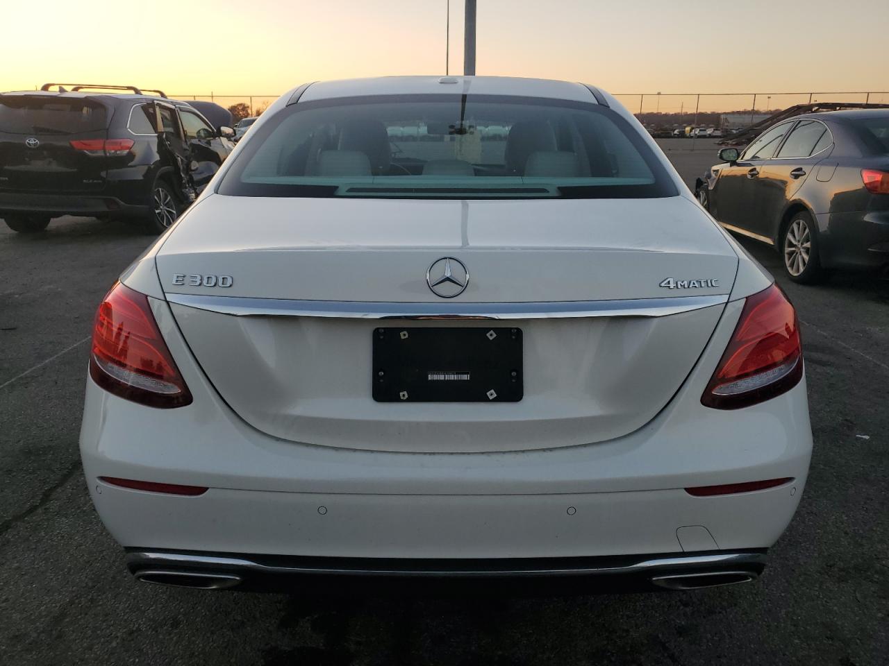 2017 Mercedes-Benz E 300 4Matic VIN: WDDZF4KB4HA198279 Lot: 81742084