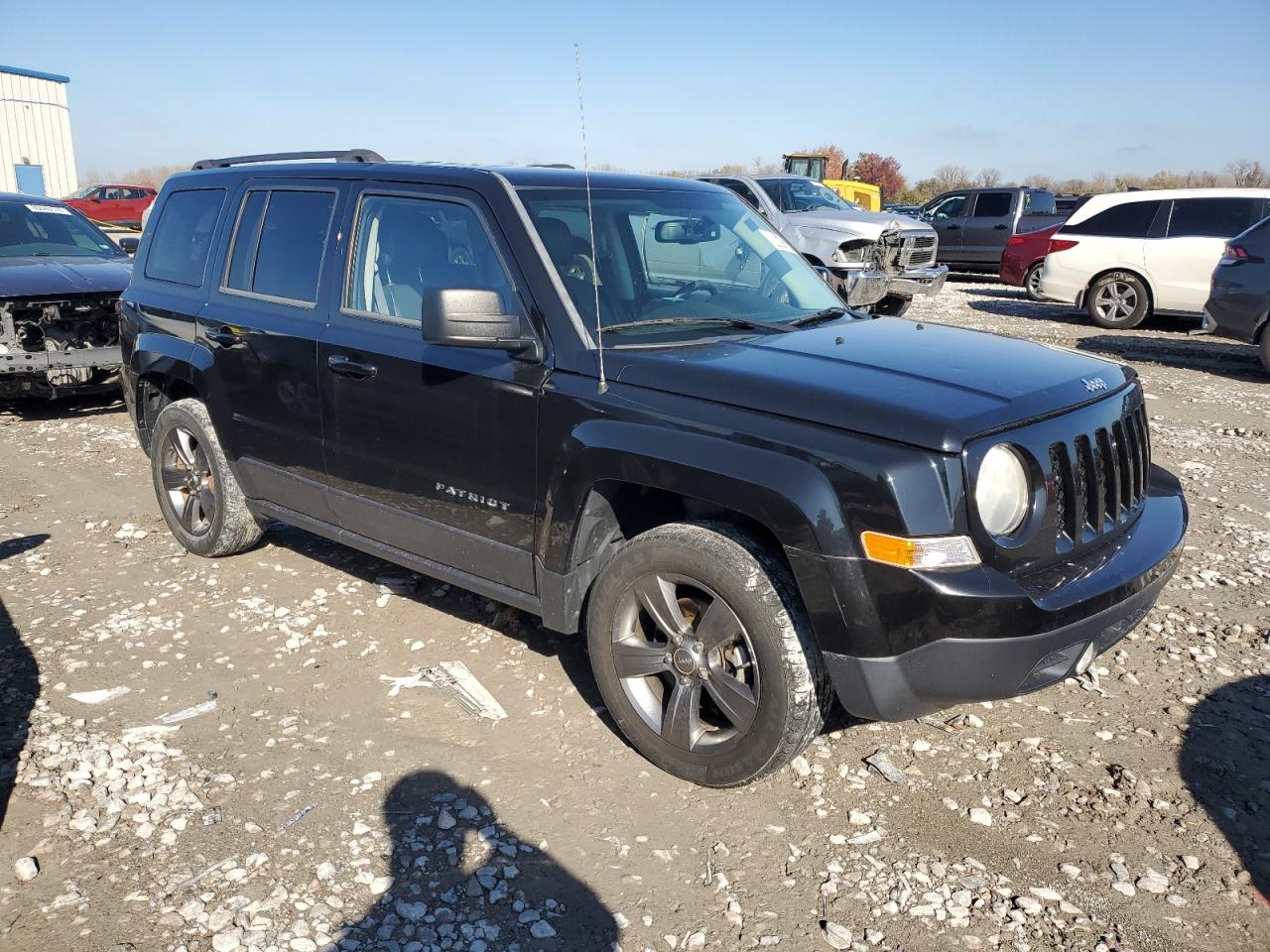 VIN 1C4NJPFA6ED850064 2014 JEEP PATRIOT no.4