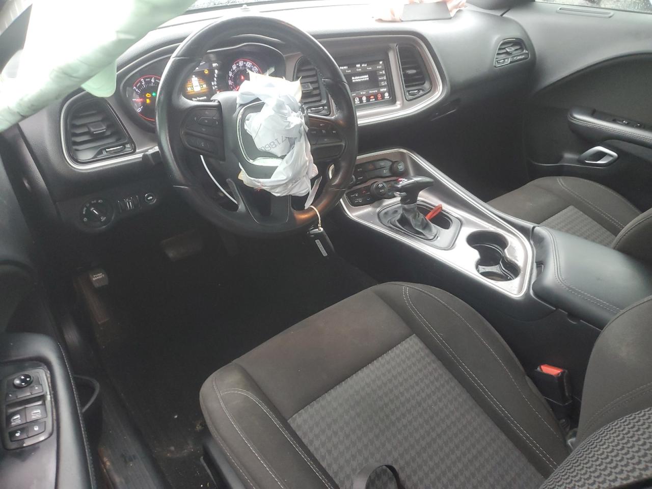 2021 Dodge Challenger - Image 8