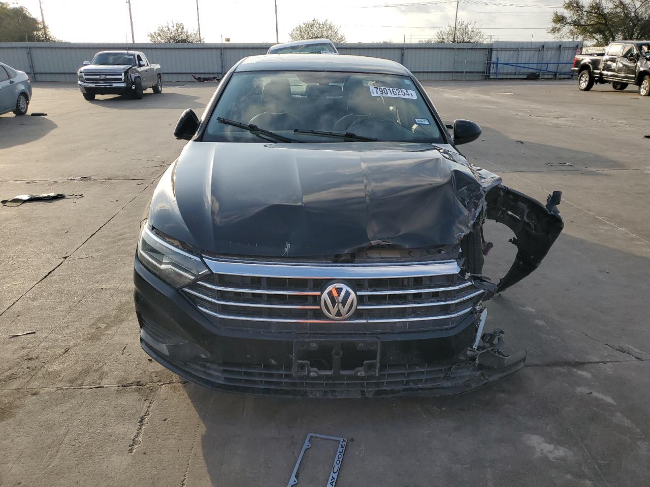 2020 Volkswagen Jetta - Image 5