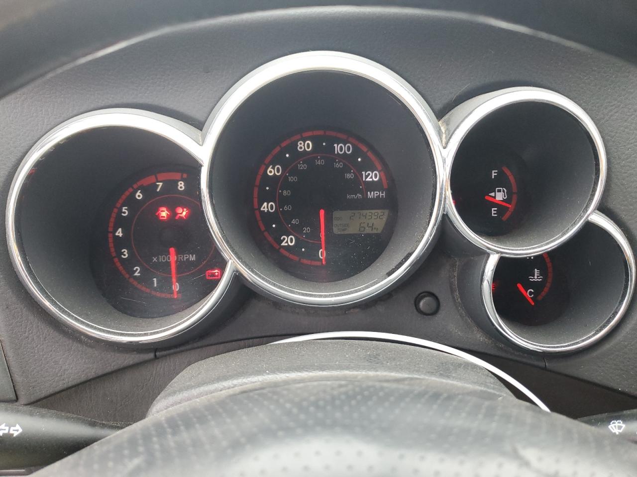 2008 Pontiac Vibe - Image 9
